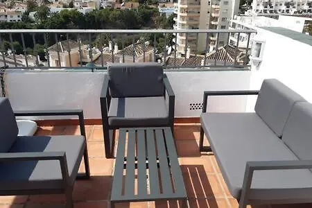Amplio Apartamento Con Piscina Cerca De La Playa Nerja